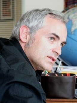 Réforme du Code du travail : patrons qui rient, syndicats qui pleurent... Réforme du Code du travail : patrons qui rient, syndicats qui pleurent...