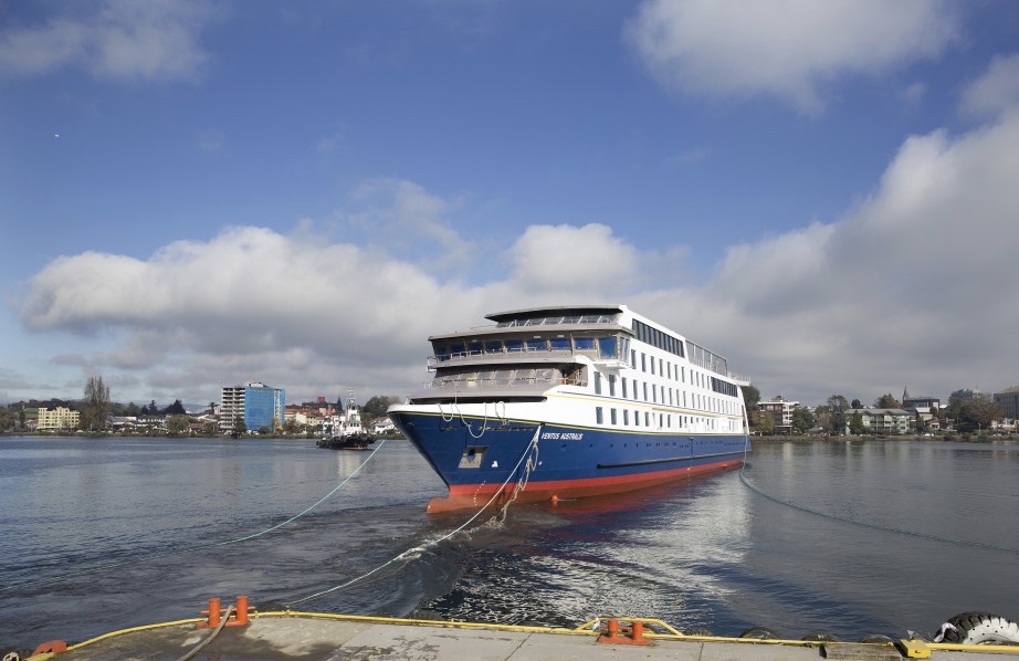 Le "Ventus Australis" se prépare à rejoindre son sister-ship /photo CA