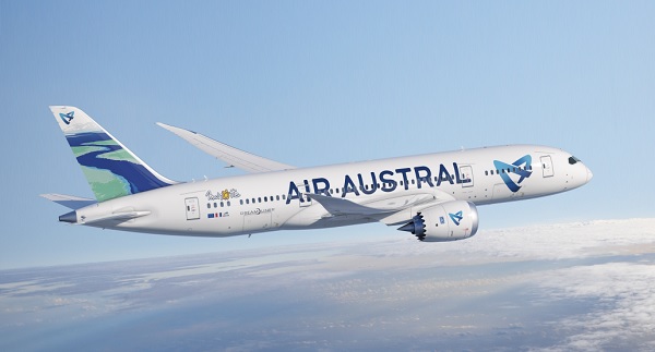 Air Austral souhaite former des réunionnais aux métiers d'hôtesses et stewards - Crédit photo : Air Austral