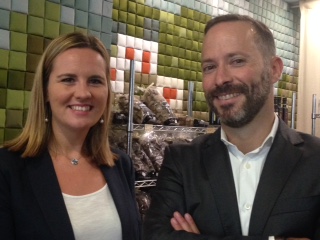 Julie Deghilage, assistante commerciale et Clément Mousset, directeur commercial - Photo : C.L.