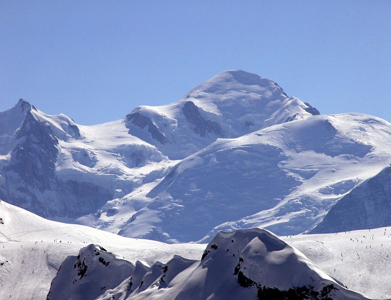 Vue sur le Mont Blanc depuis le Grand Massif. Photo:  OT-Morillon.fr
