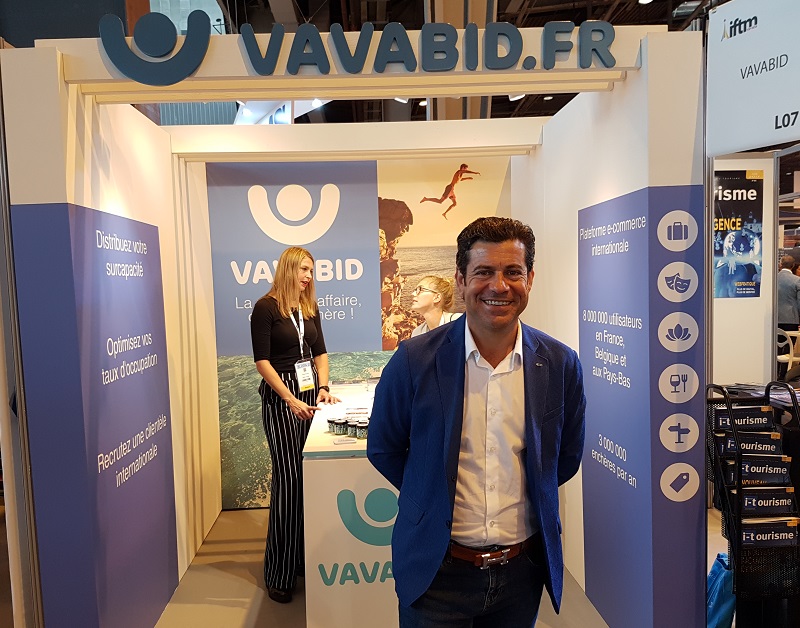 Gilles Delaruelle sur le stand de Vavabid à l'IFTM Top Resa - DR CE