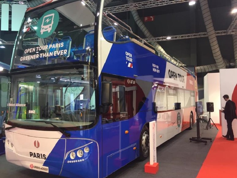 Open Tour Paris lance le premier bus touristique hop-on hop-off 100% électrique à Paris - DR RATP