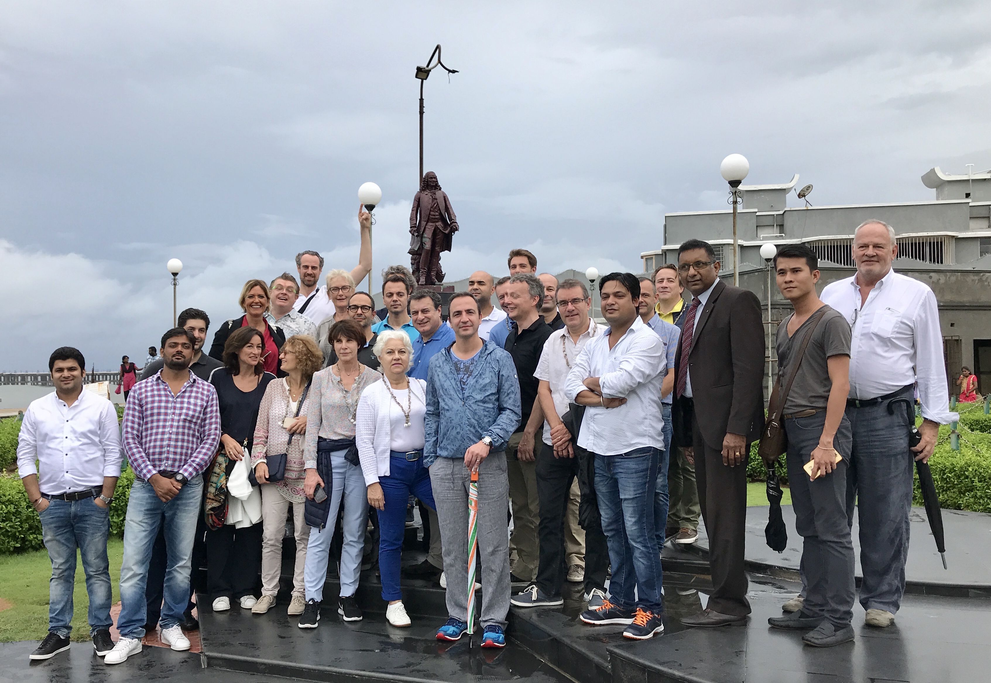 Sur la croisette, les Patrons du tourisme jouent les stars à Pondichéry/ photo JDL