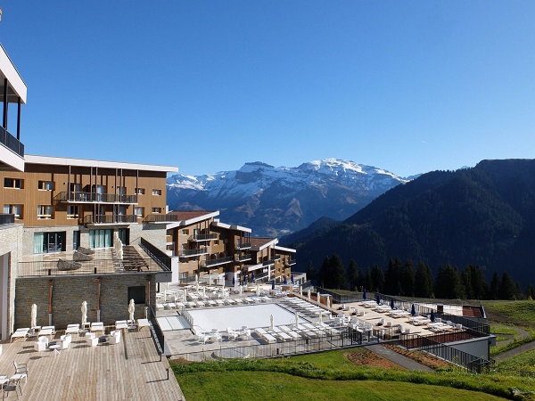 Avec le service "Easy Arrival", les clients auront leurs matériels pour skier, dans un casier chauffé, directement à leur arrivée - Crédit photo : Club Med