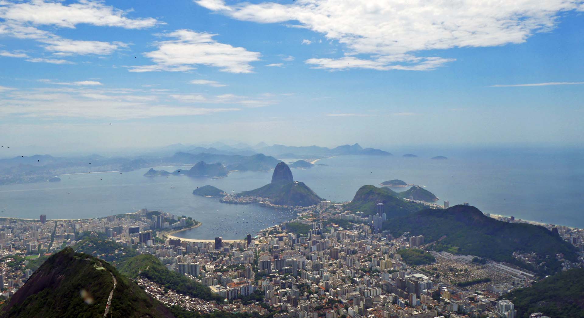 Panorama sur toute la baie de Guanabara depuis le Corcovado © Laurie Medina, TourMaG