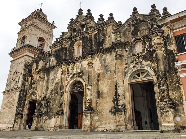 L'église de la Merced à Granada au Nicaragua - Crédit photo : Compte Twitter @visitnicaragua
