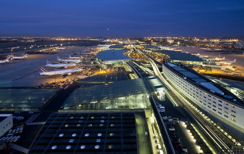 Terminaux 2ABCD de Roissy-Charles de Gaulle © Emile Luider / La Company pour Aéroports de Paris SA