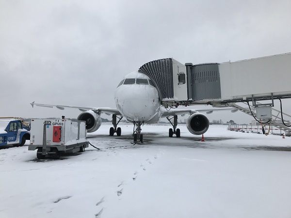 5 vols annulés à Biarritz à cause de la neige, ce mercredi 28 février 2018 - Crédit photo : Emilie Cabannes