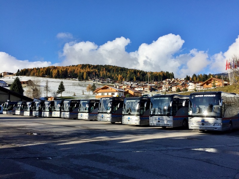 Le groupe dispose d'une flotte de 214 autocars - DR : Royer Voyages