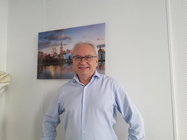 Alain Souleille, président de Rivages du Monde, dans ses bureaux rue du 4 Septembre à Paris - Photo M.S.