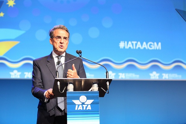 Alexandre de Juniac place les gouvernements en face de leurs responsabilités, et dénonce les taxes - Crédit photo : IATA