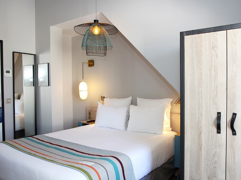 Best Western® Hotels & Resorts compte 32 chambres sur la thématique de l'auteur Marcel Aymé - DR