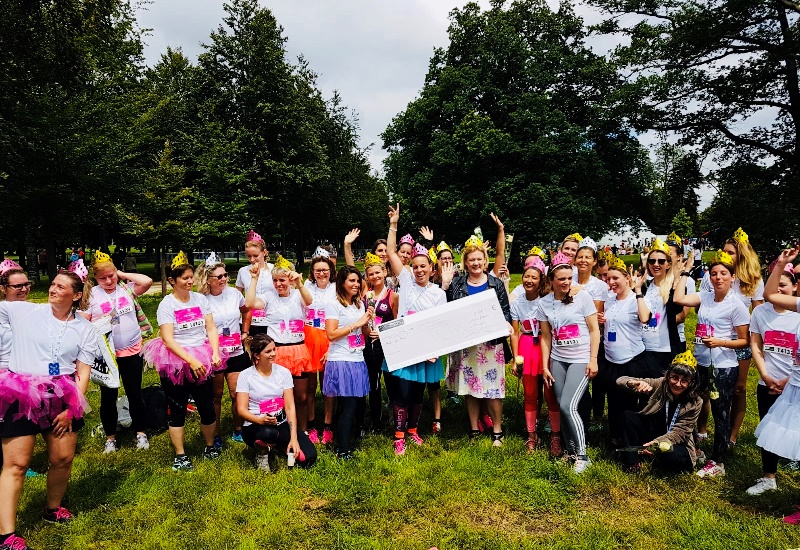 Clientes et collaboratrices de l'agence "La Clé des Voyages" ont remis un don à l'association Belle&Bien - DR Clientes et collaboratrices de l'agence "La Clé des Voyages" ont remis un don à l'association Belle&Bien - DR
