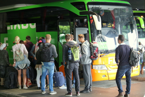 Des bouteilles d'eau seront distribuées gracieusement dans les arrêts de Paris Bercy et de Lyon - DR : Flixbus Des bouteilles d'eau seront distribuées gracieusement dans les arrêts de Paris Bercy et de Lyon - DR : Flixbus