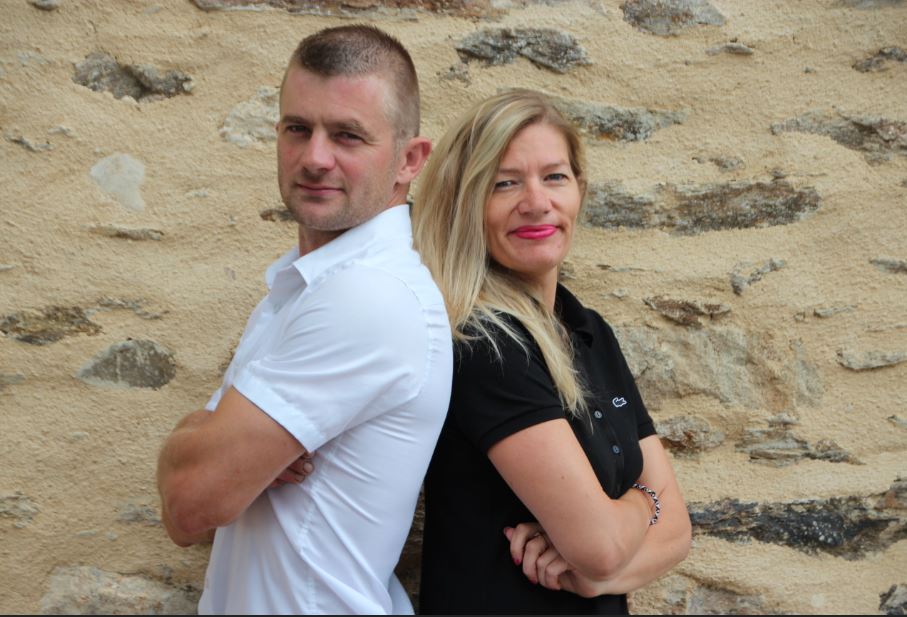 Nicolas et Patricia Massol sont à la tête de Voyages Massol. L'entreprise de transport en autocar recrute un responsable d'agence pour l'ouverture de sa première agence en septembre 2018 à Albi (Tarn). - Voyages Massol