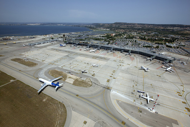 L'aéroport Marseille - Provence conseille d'anticiper sa venue ou de prendre le train - DR : C. Moirenc