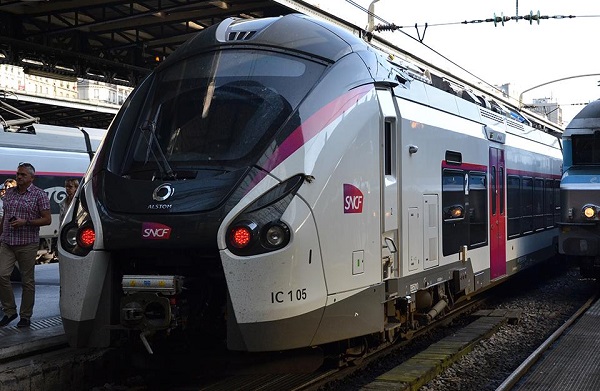 La SNCF propose l'ensemble de son contenu sur Amadeus, sans surcharge - Crédit photo : SNCF