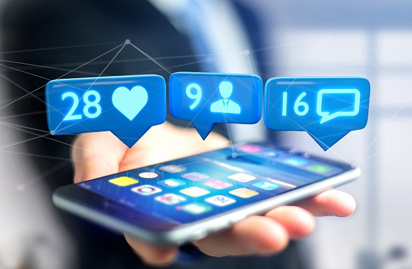 Facebook permet de mieux toucher son coeur de cible, mais moins le grand public - Crédit photo : Depositphotos @perig76 Facebook permet de mieux toucher son coeur de cible, mais moins le grand public - Crédit photo : Depositphotos @perig76