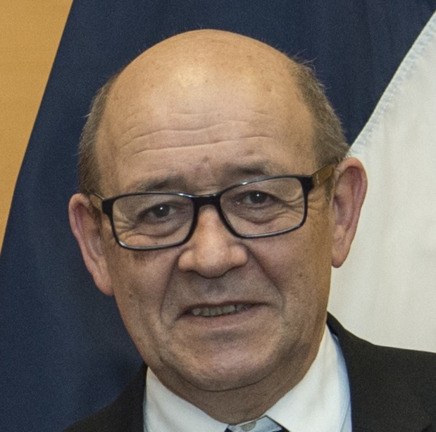 Pour le tourisme, rien ne change au gouvernement : Jean-Yves Le Drian (sur la photo) reste à la tête du Quai d’Orsay et Jean-Baptiste Lemoyne conserve le secrétariat d’Etat au tourisme - DR : Wikipedia