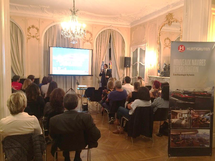 50 agents de voyages ont participé à la soirée argentine organisée par l'OT et Hurtigruten - DR : Hurtigruten 50 agents de voyages ont participé à la soirée argentine organisée par l'OT et Hurtigruten - DR : Hurtigruten