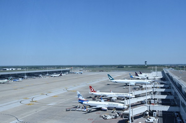Aéroport de Bruxelles, plus de 100 vols annulés en raison de la grève des bagagistes - Crédit photo : compte Facebook @brusselsairport