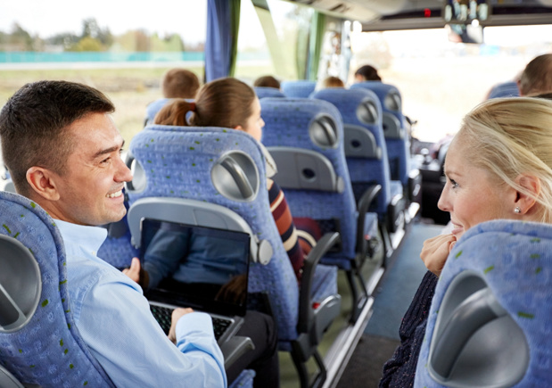 "1 foyer sur 5 ne partirait pas en vacances sans les aides des comités d’entreprise (enquête BVA pour l’ANCV).]b Les aides aux vacances des comités d’entreprise ont donc une réelle utilité sociale" © Syda Productions - Fotolia.com