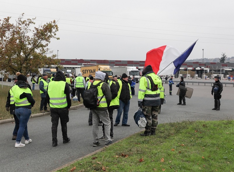 Faut pas trop prendre le citoyen pour une quiche. Justifier ces inégalités fiscales par l’effort national sur la transition énergétique, est-ce vraiment bien raisonnable ? - Photo Depositphotos.com - ricochet69