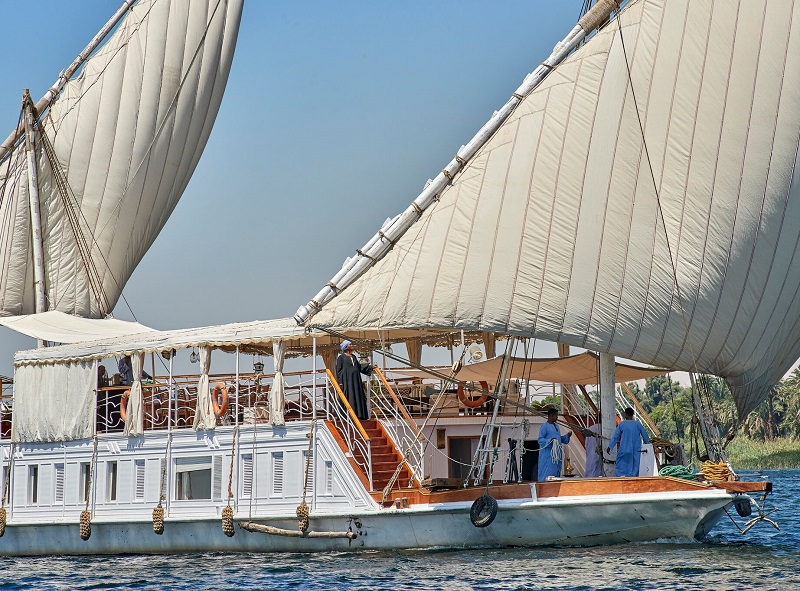 L’Albatros comprend 4 cabines et 2 suites avec terrasse privée - DR : Lazuli Voyages