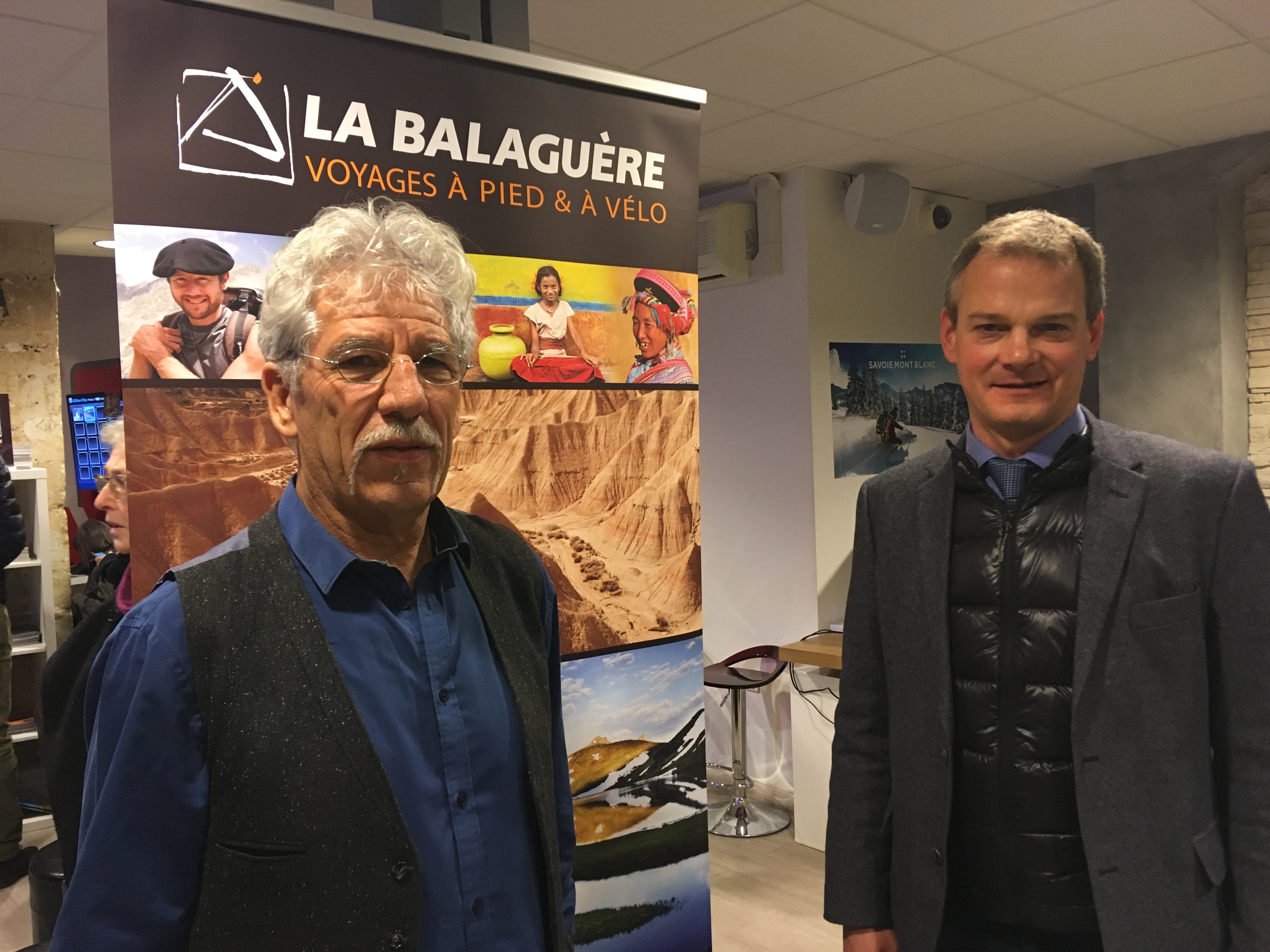 Vincent Fonvieille, fondateur et dirigeant de La Balaguère et Guillaume Legaut, directeur général de l'UCPA, dans les locaux de leur agence commune rue des Halles à Paris, le 5 décembre 2018. - CL