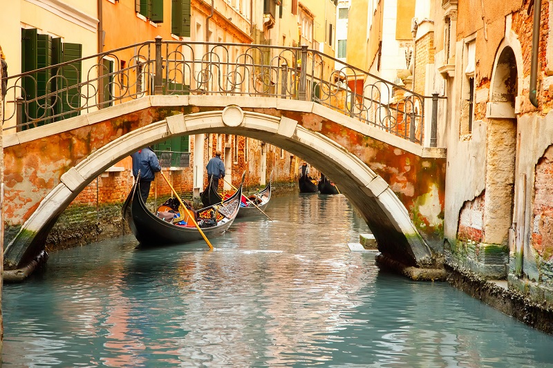 Les canaux de Venise - Photo DepositPhotos.com sborisov