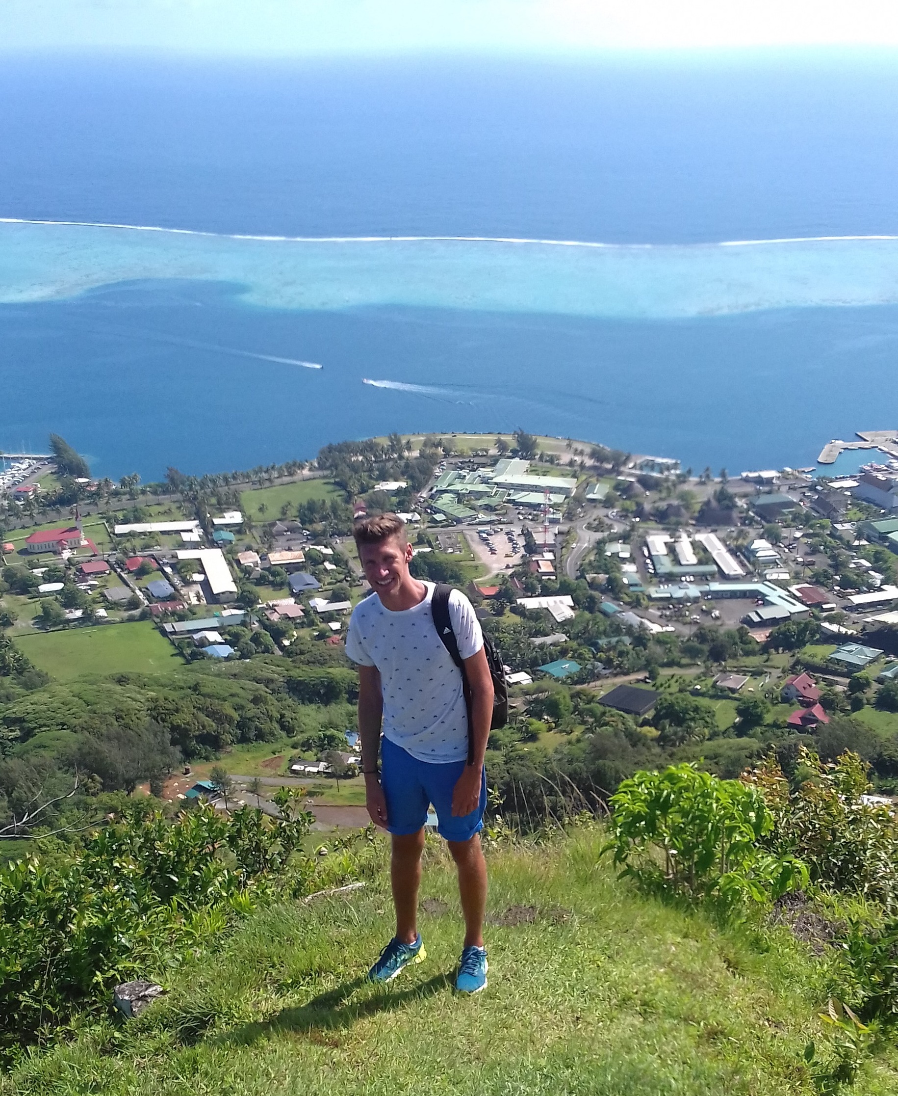Arnaud Levet lors de son voyage en Polynésie - DR AL