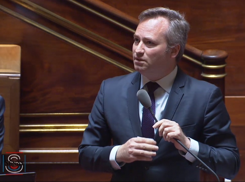 J-B Lemoyne : "J'incite également nos compatriotes qui se rendent à l'étranger à s'inscrire sur la plateforme Ariane, et cela appelle également une responsabilité accrue individuelle et par ailleurs, une responsabilité des opérateurs de voyage, notamment des plateformes en ligne que je réunirai dans les prochains jours" - DR : Sénat