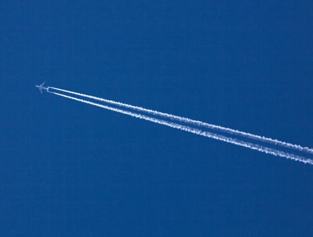 D’après la direction des EDV, la seule solution pour le secteur est de compenser le dioxyde de carbone émis par les avions en abondant à un fonds commun - ©Depositphotos.com ginasanders