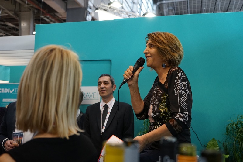 Adriana Minchella sur le stand du CEDIV à l'IFTM Top Resa - DR Cediv