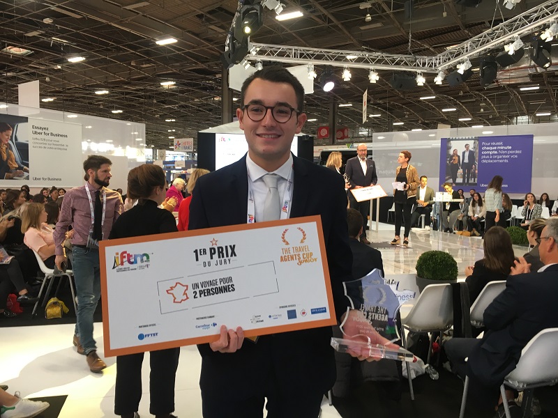 Sébastien Billard, étudiant en deuxième année de BTS tourisme à l’IMS Nantes, remporte la Travel Agents Cup Junior organisée dans le cadre de l'IFTM Top Resa 2019 - DR : C.L.
