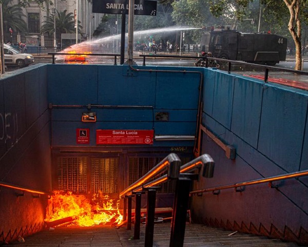Chili : "la situation est compliquée un peu partout en Amérique Latine" Chili : "la situation est compliquée un peu partout en Amérique Latine"