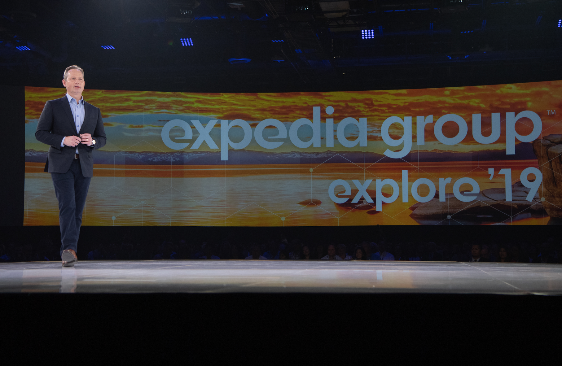 Mark Okerstrom, PDG d'Expedia, inaugurant le congrès Explore 2019, mercredi 13 novembre à Las Vegas © Expedia