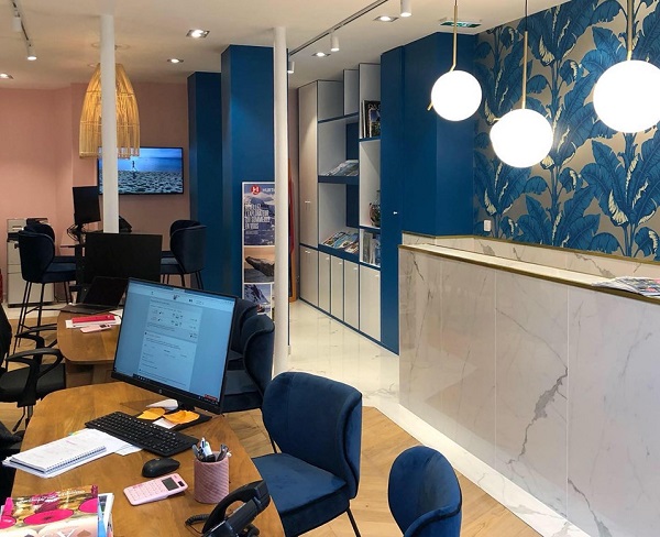 L'agence Passy Voyages accueille ses clients lundi au samedi de 10h à 19h - Crédit photo : Passy Voyages L'agence Passy Voyages accueille ses clients lundi au samedi de 10h à 19h - Crédit photo : Passy Voyages