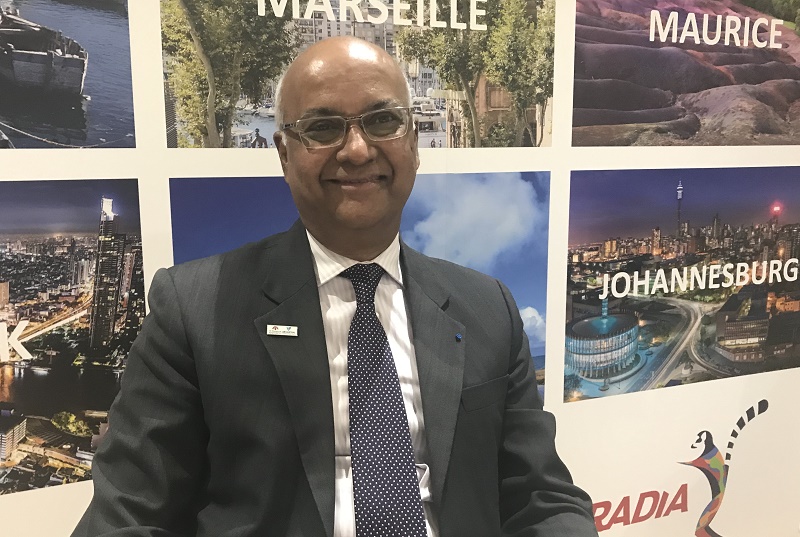 Marie-Joseph Malé sur la concurrence internationale : "Il y a deux ans, nous avions réalisé 8 M€ en résultat d’exploitation. Si j’avais été domicilié à Maurice, avec les charges, j’aurais annoncé 28 M€ ! Avec les mêmes personnels…" - DR : D.G. Marie-Joseph Malé sur la concurrence internationale : "Il y a deux ans, nous avions réalisé 8 M€ en résultat d’exploitation. Si j’avais été domicilié à Maurice, avec les charges, j’aurais annoncé 28 M€ ! Avec les mêmes personnels…" - DR : D.G.