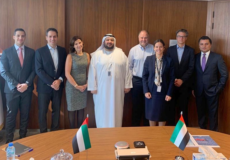 Hassan Sharaf (FTI Group Corporate Finance Manager), Eskandar Tooma (SOSTNT), Roula Jouny (CEO Meeting Point International Group), Mohamed H. Al Suwaidi (CEO ADDH), Dietmar Gunz (FTI Group Managing Director), Beverley Everitt (ADDH), Carsten Becker (FTI Group Director Finance) und Murtaza Hussain (ADDH Investment Director – Utilities & Industry) - DR :