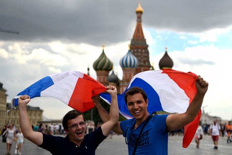 Touristes français sur la place rouge (photo: AFP)