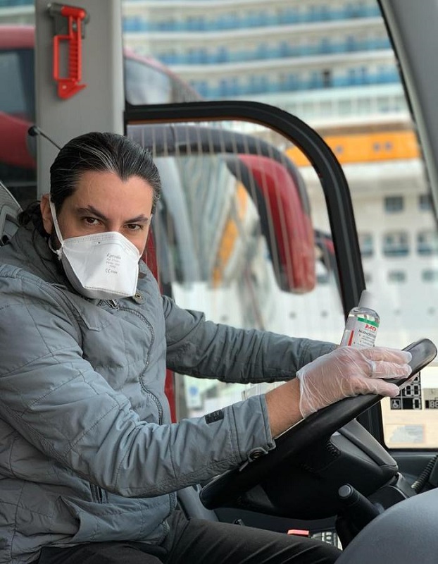 Opération de rapatriement de passagers allemands à bord du MSC Splendida le 25 mars 2020 - DR : NAP Tourisme Opération de rapatriement de passagers allemands à bord du MSC Splendida le 25 mars 2020 - DR : NAP Tourisme