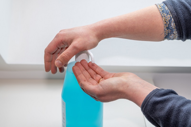 Accor annonce le lancement d'un label avec Bureau Veritas autour de mesures sanitaires - Depositphotos.com Pixavril Accor annonce le lancement d'un label avec Bureau Veritas autour de mesures sanitaires - Depositphotos.com Pixavril