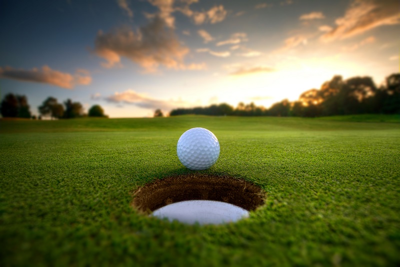 Le groupe Barrière annonce l'ouverture de 3 parcours de Golf - Depositphotos.com kevron2002