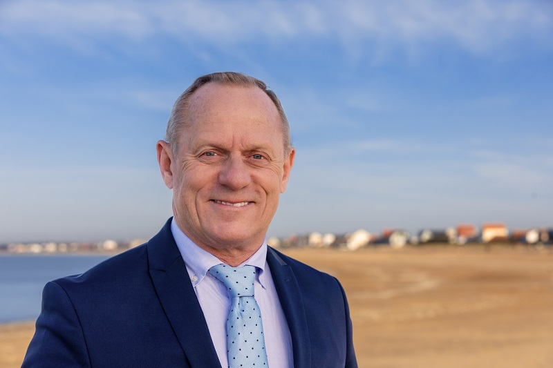 Stéphane Villain : "Nous avions besoin d'un signal fort et depuis l'annonce du Premier Ministre jeudi 14 mai 2020, nous sentons un frémissement. Nous sentons une reprise. Les Français n'ont qu'une envie c'est de partir en vacances" - DR Stéphane Villain : "Nous avions besoin d'un signal fort et depuis l'annonce du Premier Ministre jeudi 14 mai 2020, nous sentons un frémissement. Nous sentons une reprise. Les Français n'ont qu'une envie c'est de partir en vacances" - DR