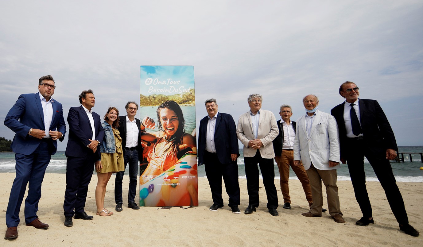 Renaud Muselier et tous ses partenaires réunis à Ramatuelle dans une "UNion sacrée" pour faire gagner le SUD /crédit Florent Gardin Renaud Muselier et tous ses partenaires réunis à Ramatuelle dans une "UNion sacrée" pour faire gagner le SUD /crédit Florent Gardin