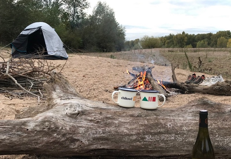 Interview de Ferdinand Martinet, cofondateur de Chilowé. Il nous explique ce qu'est la microaventure, le fait que la France ne sait plus parler aux voyageurs français et plein d'autres choses - Crédit photo : Chilowé