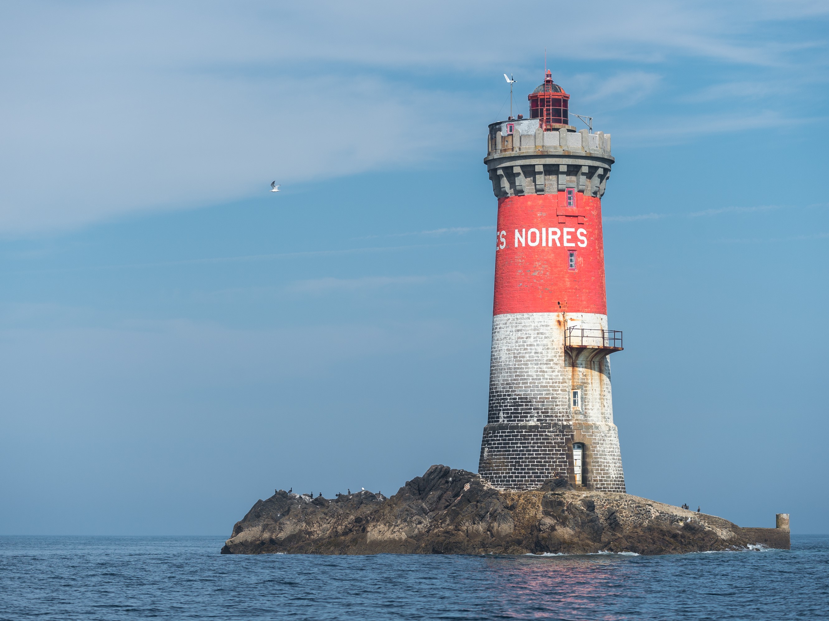 Sur la route des phares. Une pointe maritime qui possède la plus forte concentration de phares d’Europe. Emmanuel Berhier. CRT Bretagne.