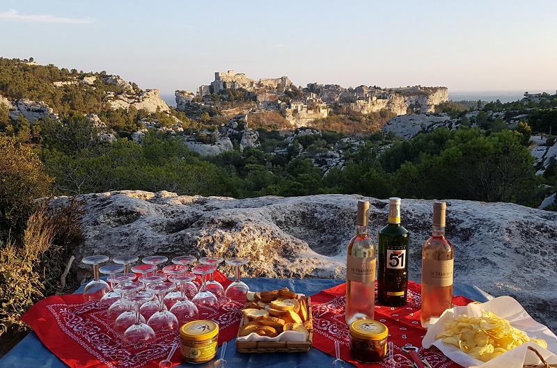 Apéritif team building et panoramique à Avignon ! - DR : Oleis Travel Events